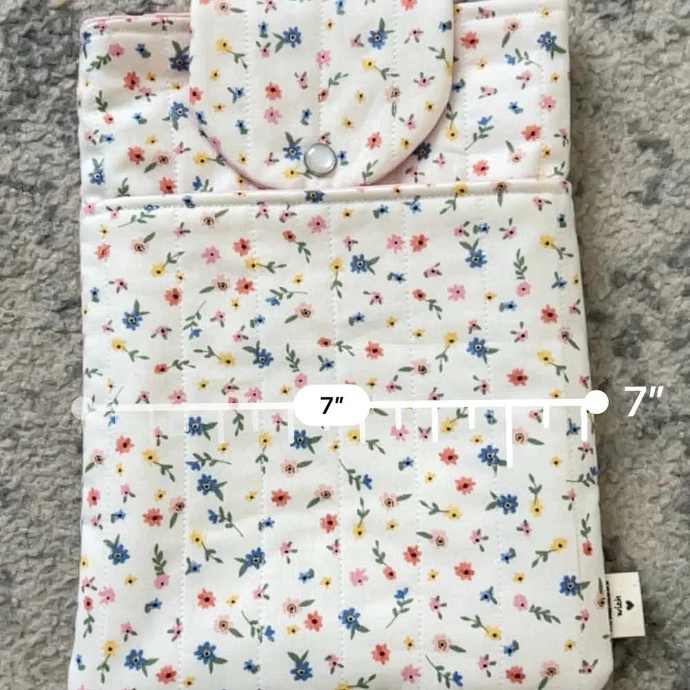 Floral Quilted Pouch